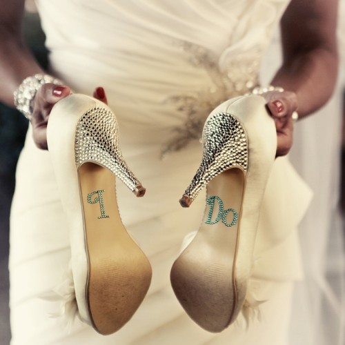 Bride_beautiful_Shoes_Yes_I_Do